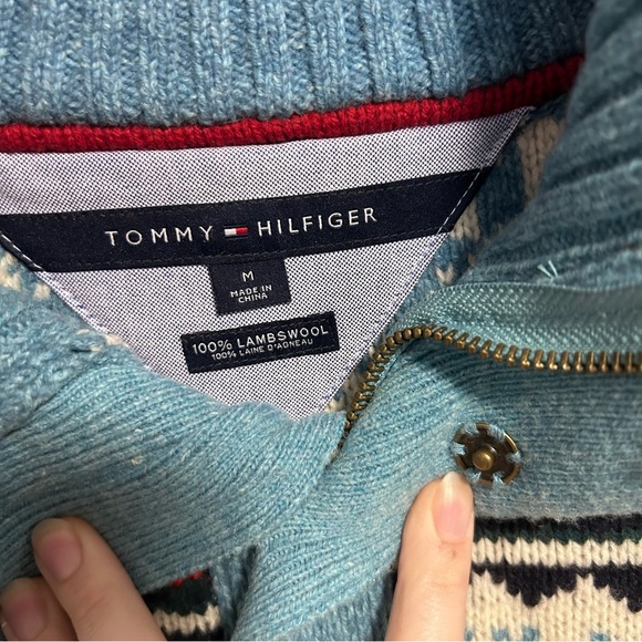 Tommy Hilfiger Lambswool Sweater Medium Nordic Fair Isle Thick Knit - Picture 8 of 8